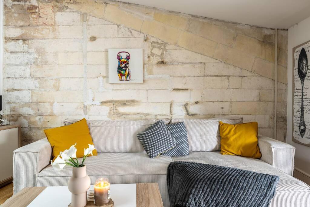 Magnifique T2 Avec Balcon Centre-Ville Cognac Exterior photo